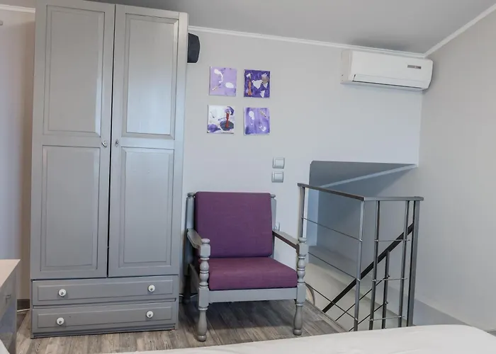 Delmare 2 Limani Aya Paraskevi